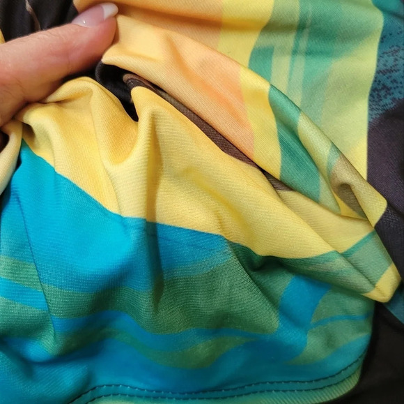 JAMAICAN WATERCOLOR STRETCH DRESS - Picture 4 of 10